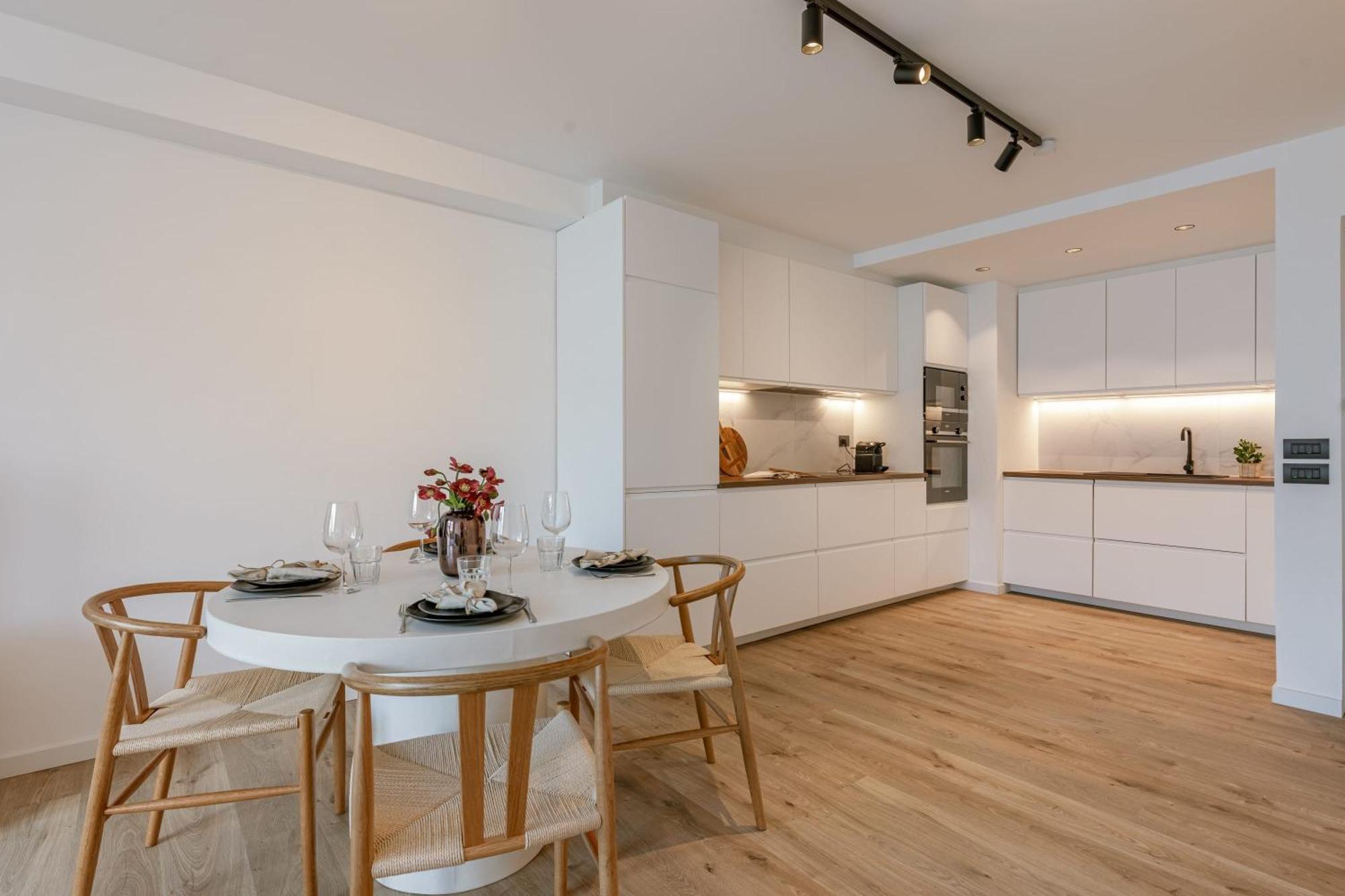 Oom-be-ost-wars-3 Appartement *